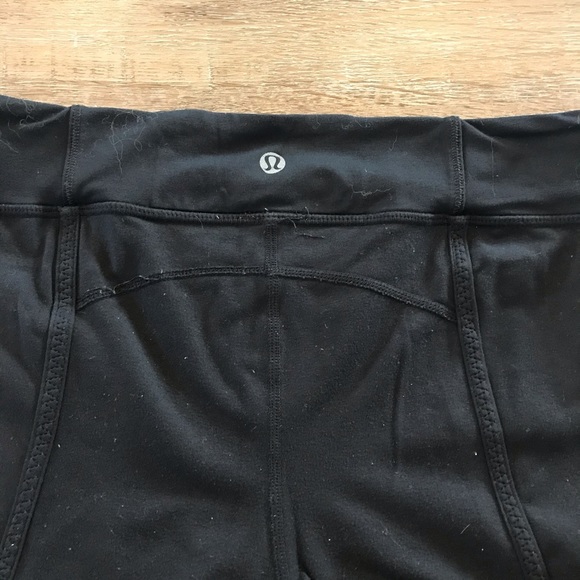 🇨🇦40% Off Sale🇨🇦 Lululemon Crops Black - Picture 4 of 10